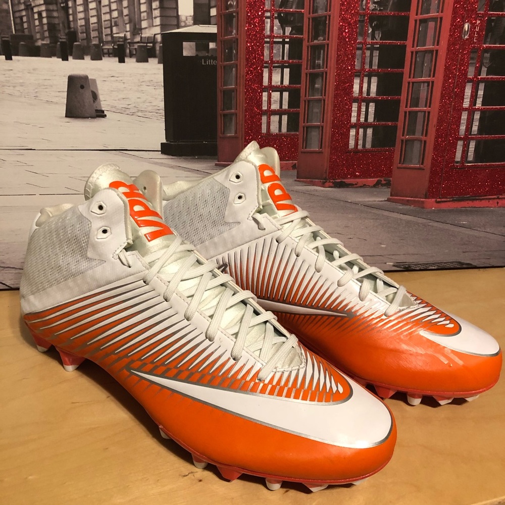 Nike Vapor 847089-118 TD CF Football Cleat Size 15